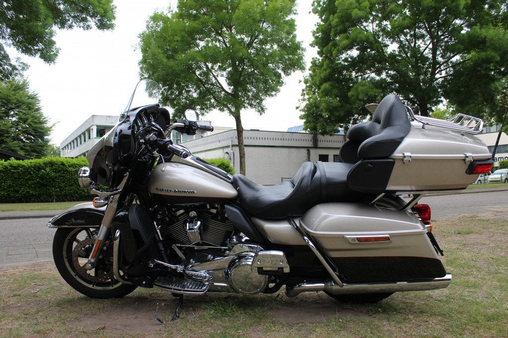 Harley-Davidson Ultra Limited FLHUTC Low, Motoren, Motoren | Harley-Davidson, 1745 cc, Chopper, Bedrijf, Meer dan 35 kW