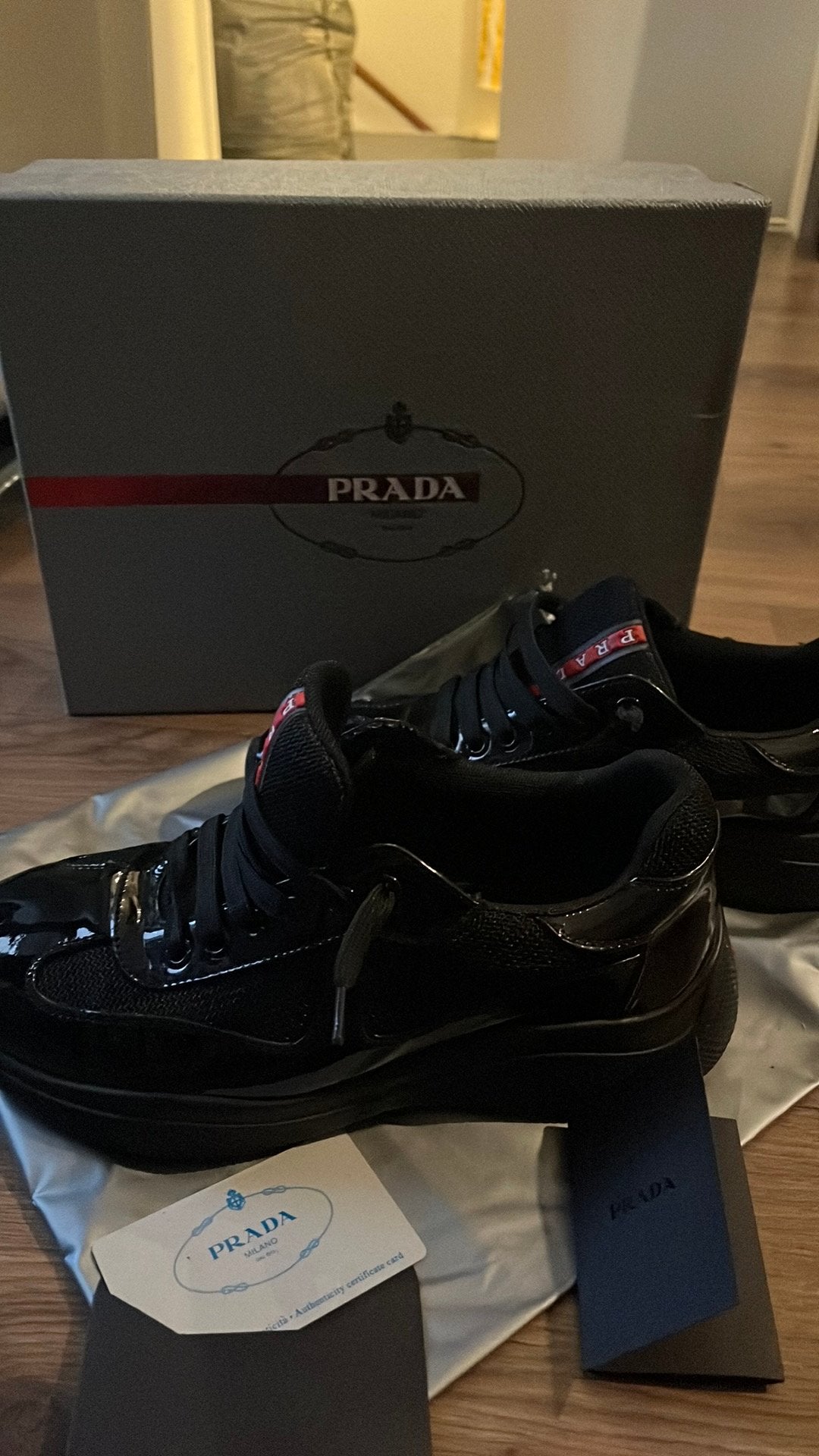 Cups shiney schoenen, Verzenden, Zo goed als nieuw, Zwart