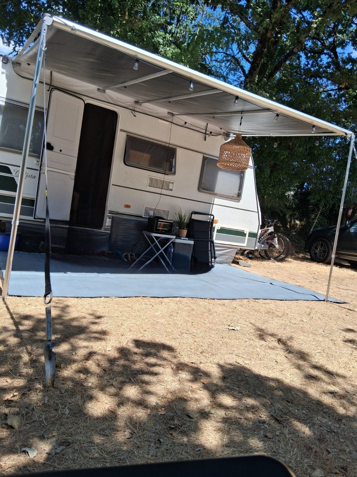 Chateau Calista 440 •mover •airco •zakluifel, Caravans en Kamperen, Chateau, Treinzit, Particulier, Koelkast