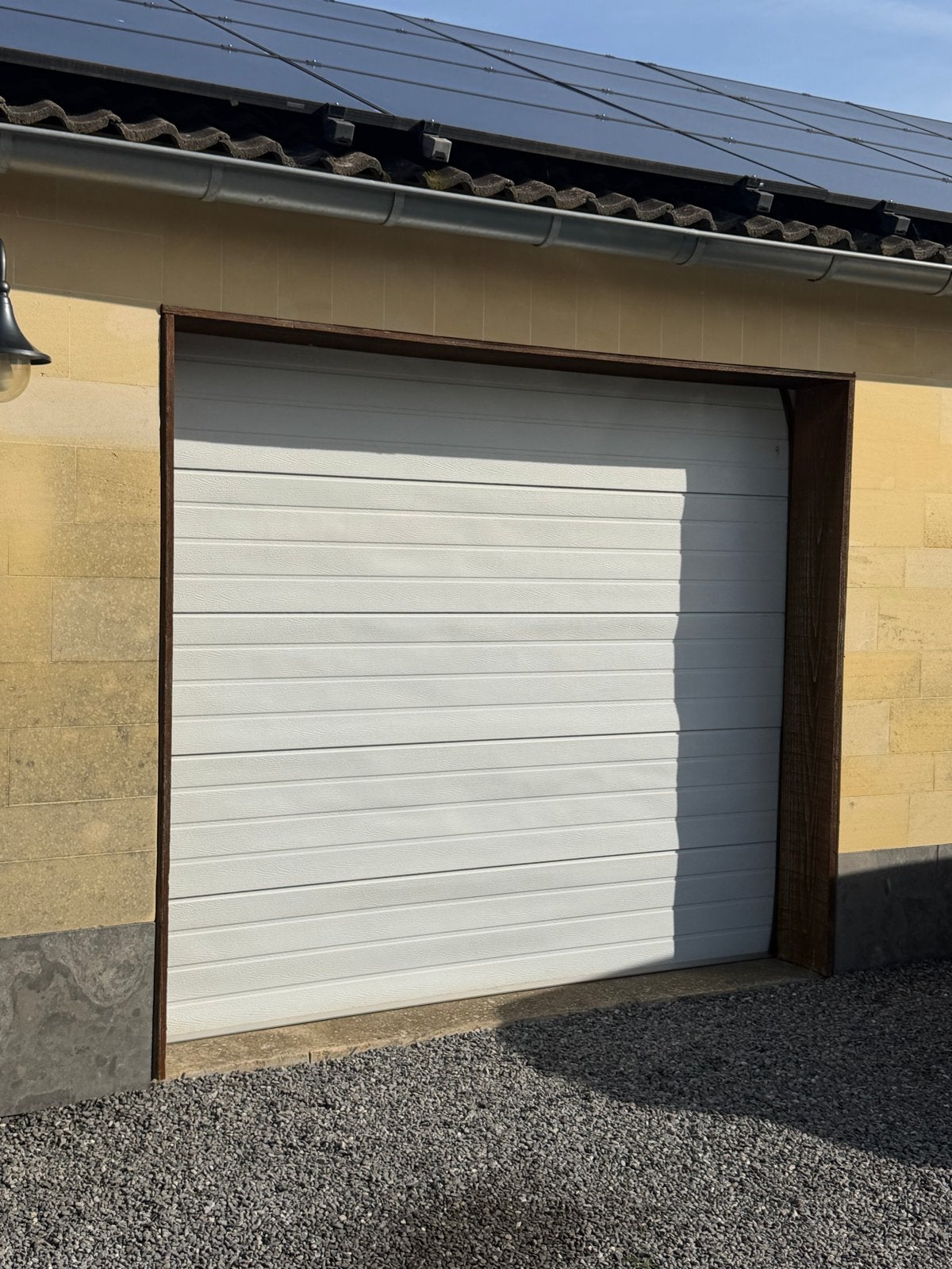 Elektrische garagedeur 229x261cm - Beschikbaar nov., Ophalen, Gebruikt, Garagedeur, 120 cm of meer