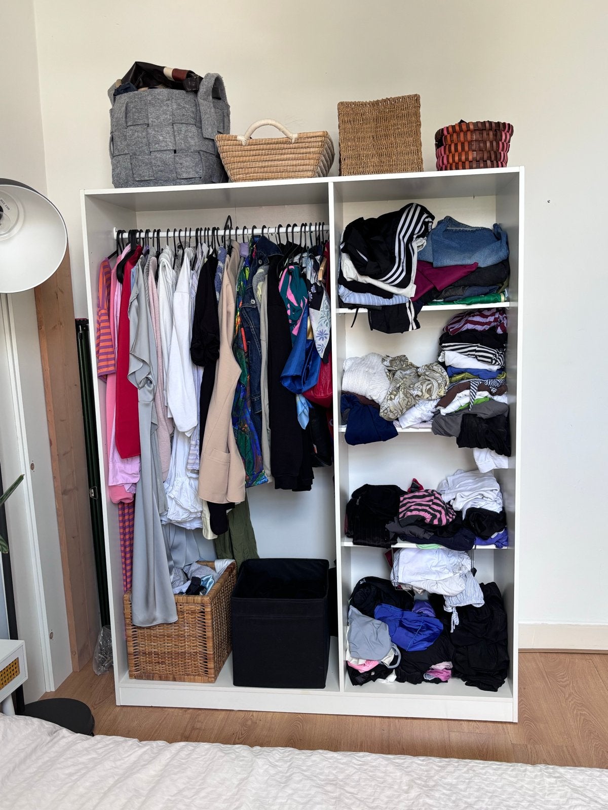 IKEA witte kast met 3 deuren (gedemonteerd), Huis en Inrichting, Kasten | Kledingkasten, Ophalen, Gebruikt, 100 tot 150 cm, 150 tot 200 cm