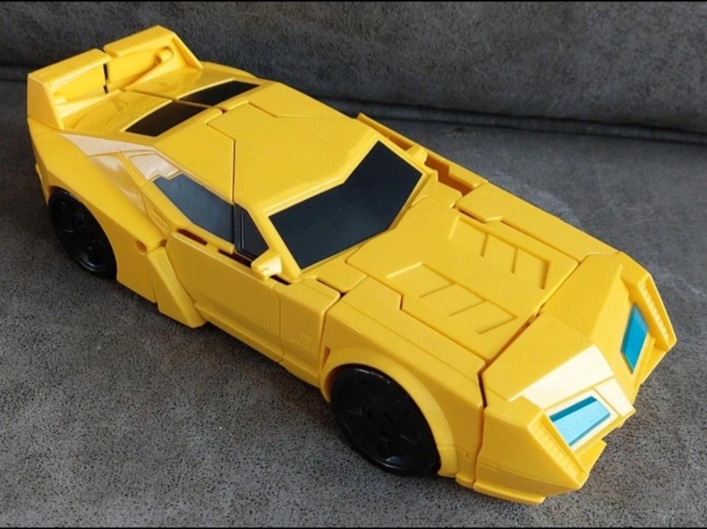 Transformers bumblebee, Verzamelen, Transformers, Zo goed als nieuw, Ophalen of Verzenden