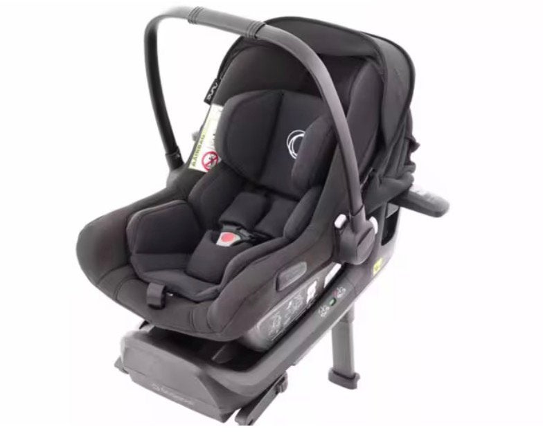 Bugaboo Turtle by Nuna autostoel + Isofix base - Total Black, Zijbescherming, Zo goed als nieuw, Isofix, 0 t/m 13 kg