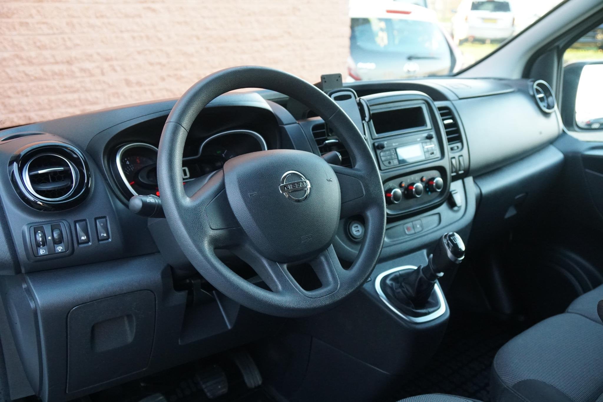 Nissan NV300 1.6 dCi 95 L1H1 Visia + INBOUW / OMVORMER / SEN, Voorwielaandrijving, Stof, Gebruikt, Euro 6
