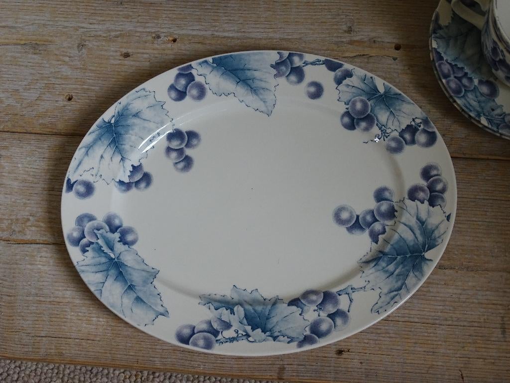 Servies, Barratts, VINEYARD GRAPES, blauw, zo goed als nieuw, Antiek en Kunst, Ophalen of Verzenden