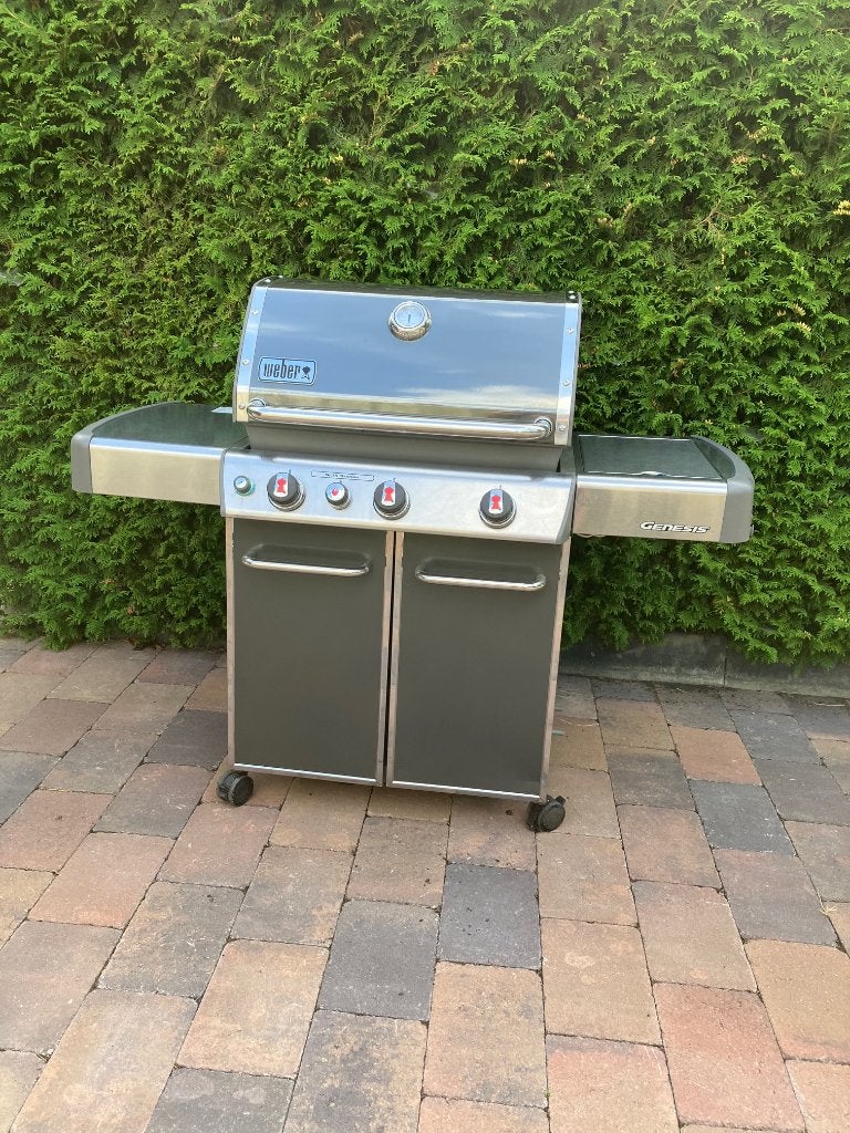 Prachtige Weber Genesis II gasbarbecue met draaispit en hoes, Ophalen, Gebruikt, Weber