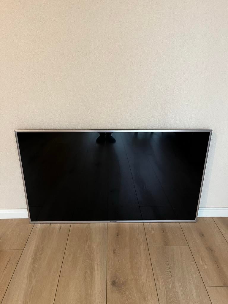 47inch Panasonic Smart TV incl Vogel’s beugel, Ophalen, Gebruikt, Panasonic, 50 Hz