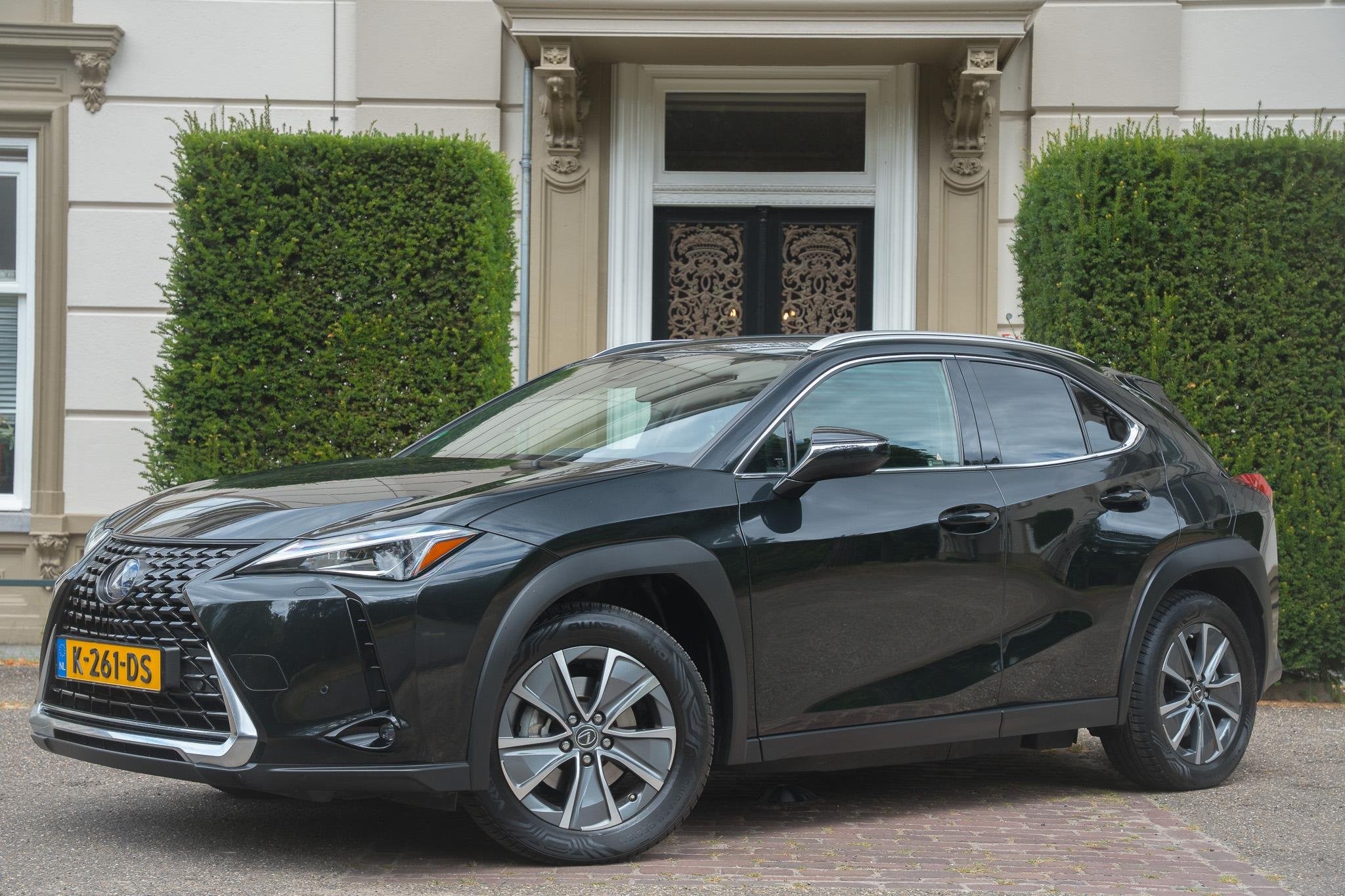 Lexus UX 300e Luxury 54 kWh LEDER | CAMERA | KEYLESS | ORG N, Auto's, Lexus, Dealer onderhouden, Gebruikt, 204 pk, SUV of Terreinwagen