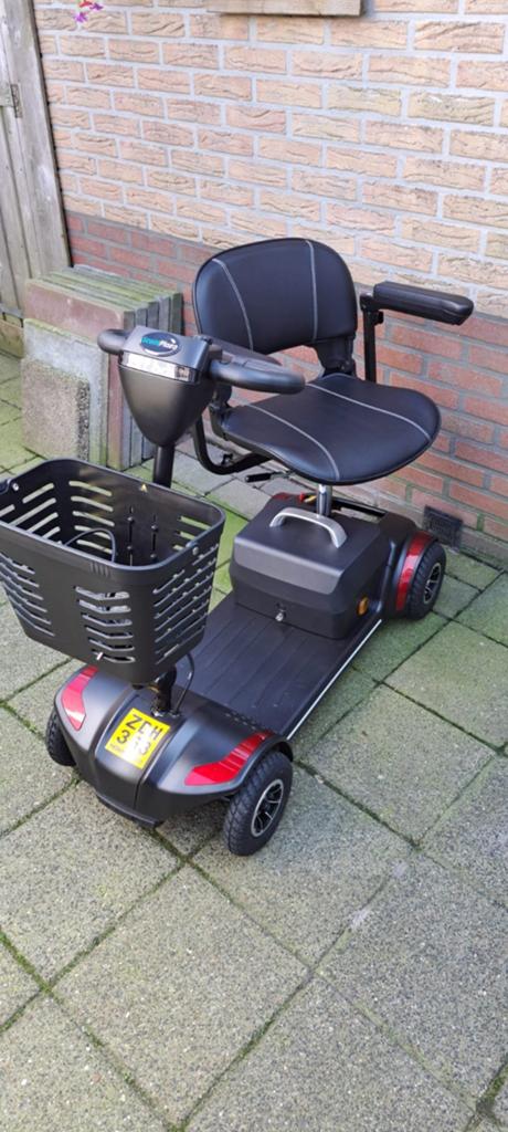 Scootmobiel, weinig gebruikt is van april 2025., Ophalen