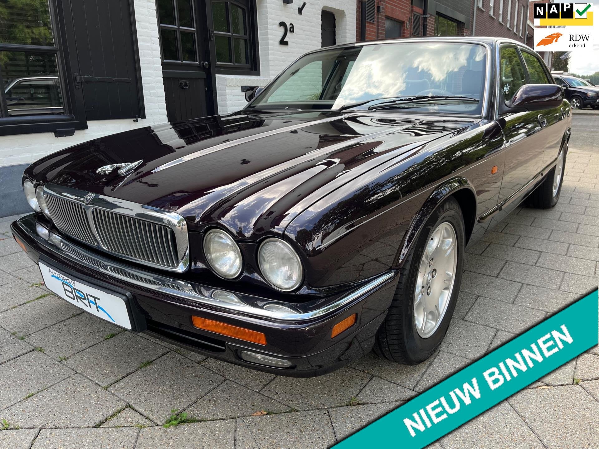 Jaguar XJ 3.2 Automaat, Yongtimer, Hele nette staat., Automaat, Dealer onderhouden, Achterwielaandrijving, Beige