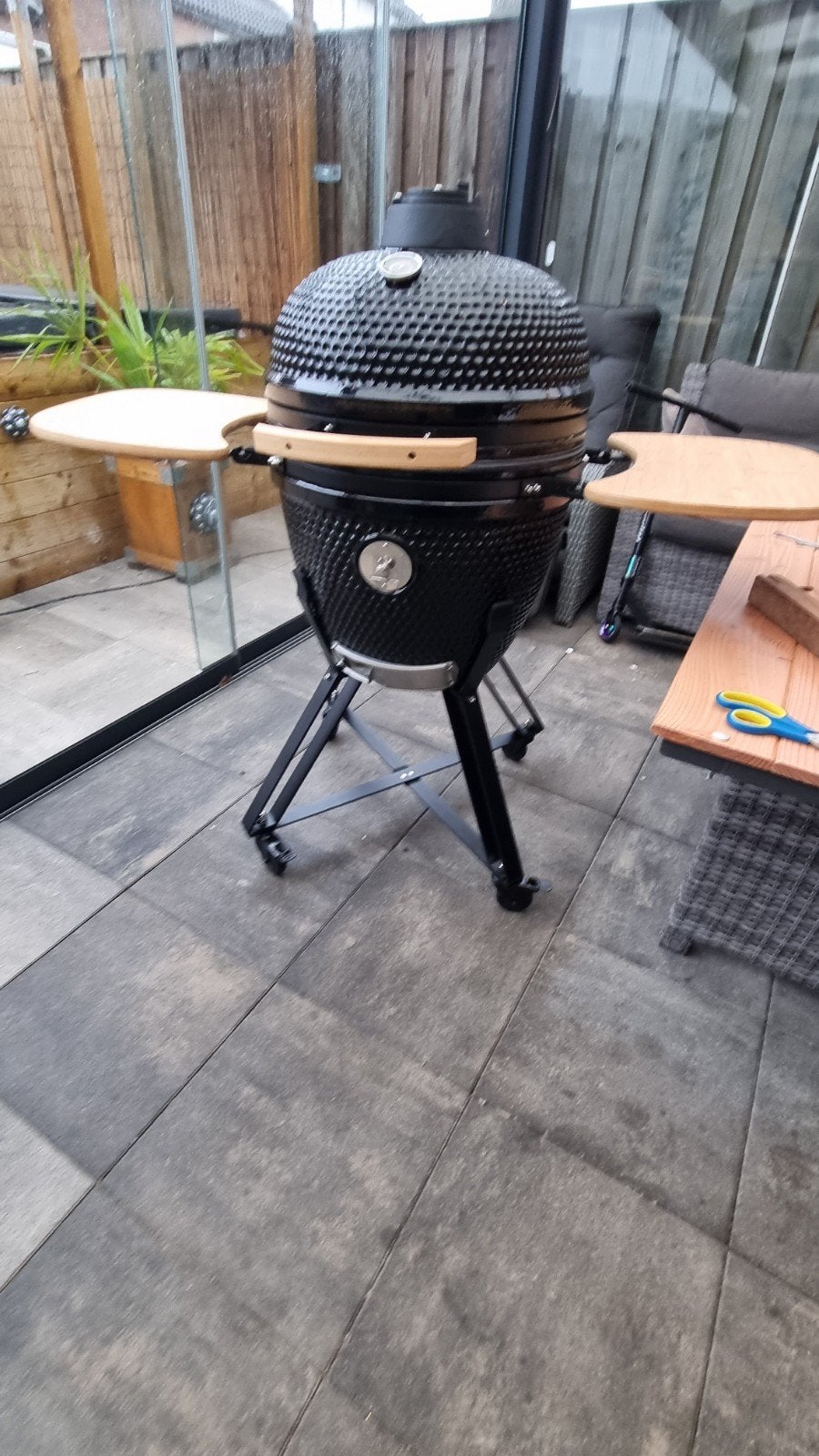 kamado merklooos, Ophalen, Met accessoires
