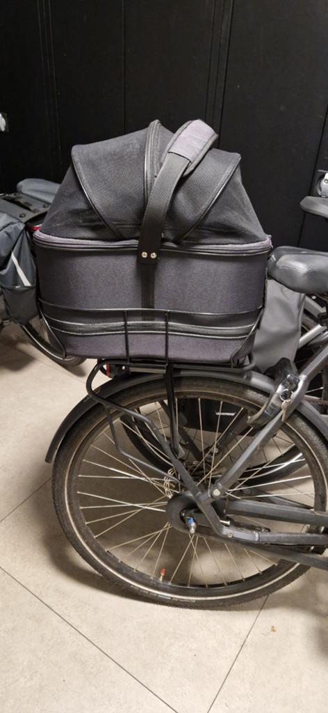 Hondenmand voor op de fiets, Dieren en Toebehoren, Hondenmanden, Ophalen of Verzenden, Zo goed als nieuw, Stof