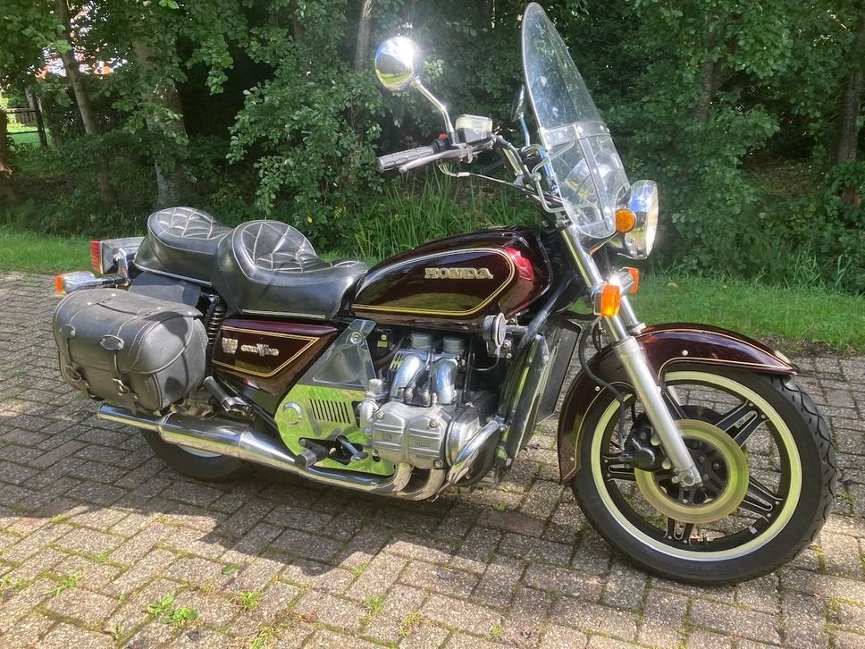 HONDA GL 1100 GOLDWING  GL1000 1200 naked Toermotor, 1085 cc, HONDA, 4 cilinders, Motorrijbewijs A