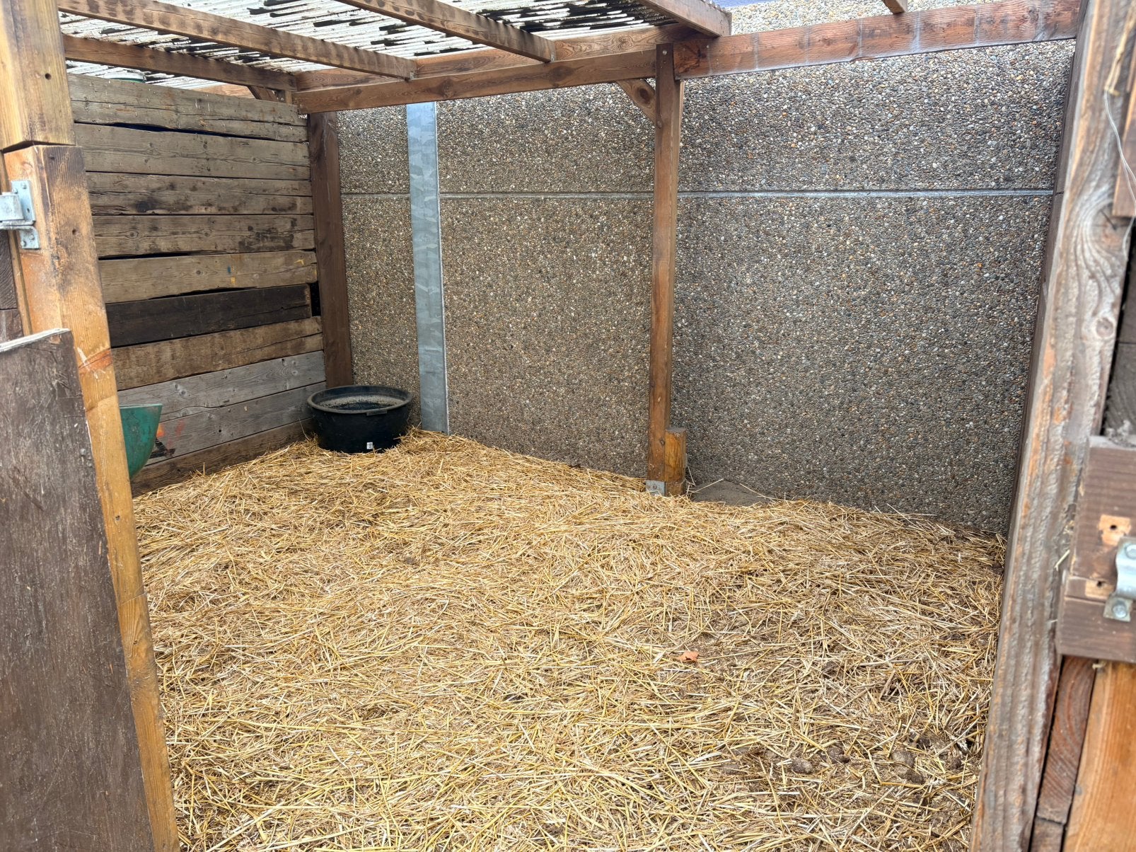 Buitenbox voor pony of klein paard, Dieren en Toebehoren, 1 paard of pony