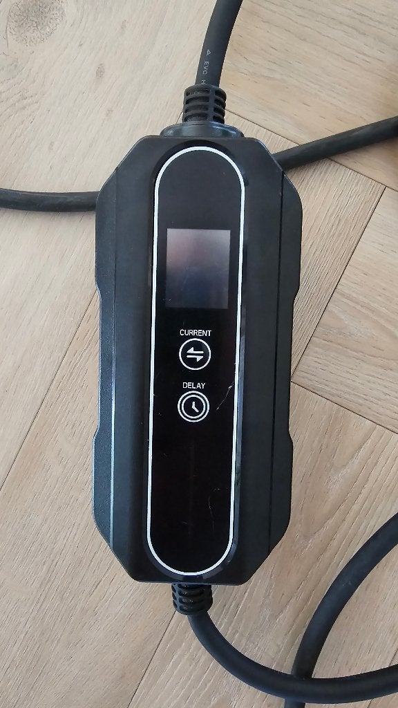 EV4U mobiele thuislader type 2 - 5 meter - 6A-16A - IP67, Auto diversen, Laadpalen, Zo goed als nieuw, Laadkabel, Ophalen of Verzenden