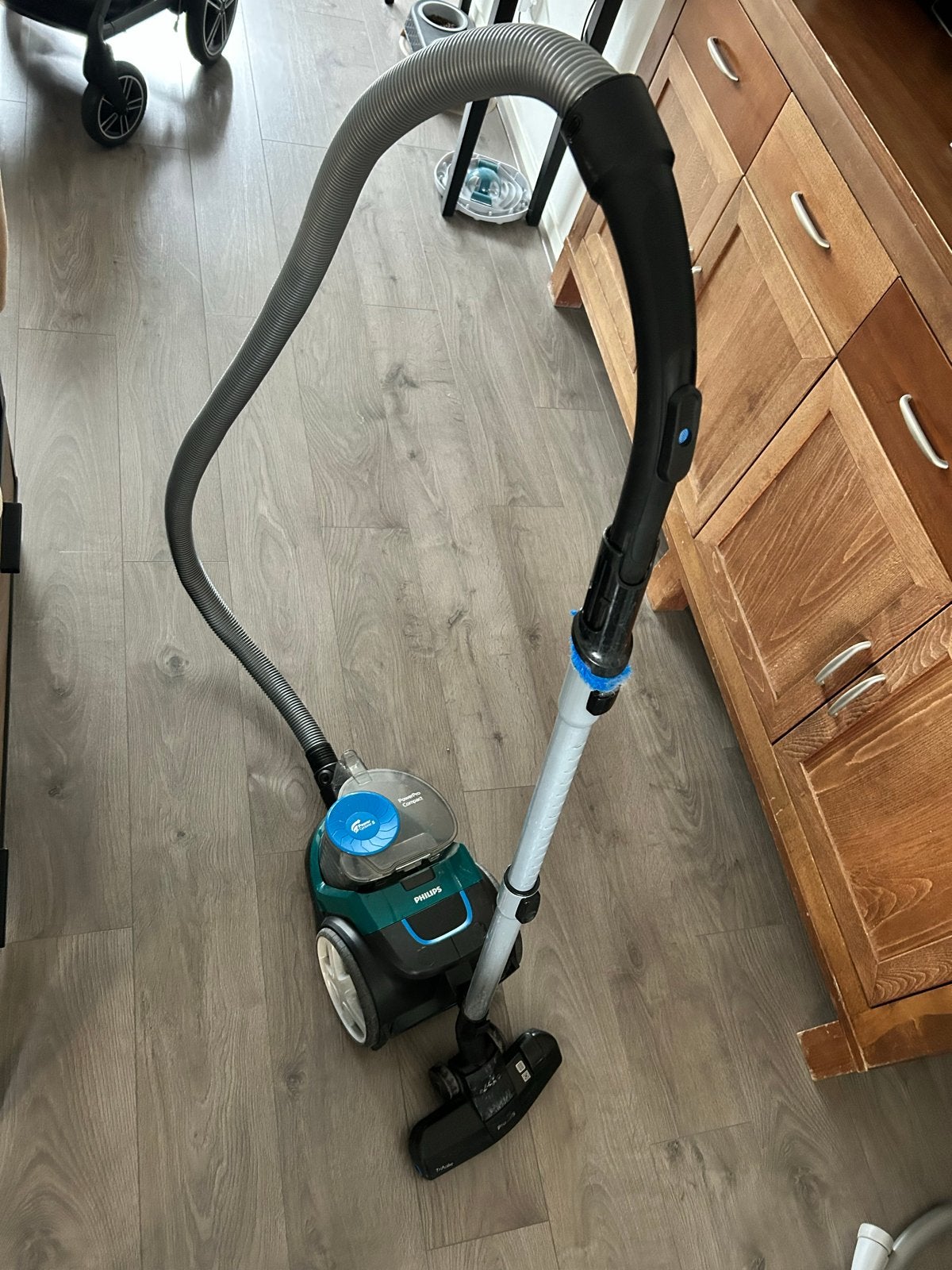 Philips PowerPro Compact Stofzuiger - Zonder stofzak, Witgoed en Apparatuur, Ophalen, Inclusief accessoires, Gebruikt, Philips