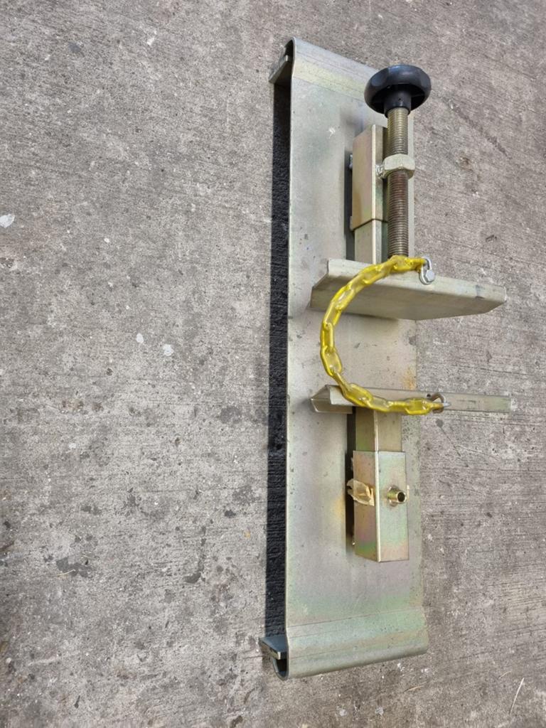 Motor Hefbrug wielklem, Ophalen of Verzenden
