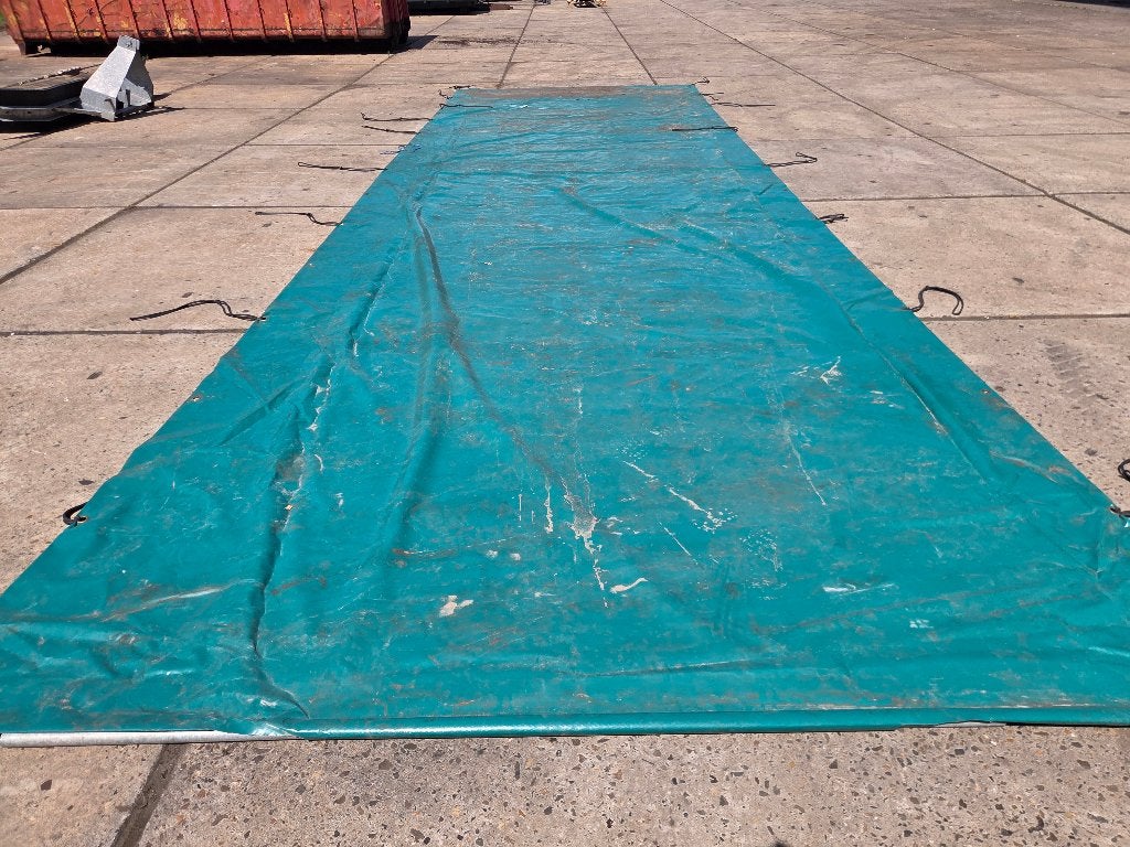 dekzeil 945x300 met elastiek voor kipper of hooi wagen oid., Ophalen, Zo goed als nieuw, 15 m² of meer, Zeil