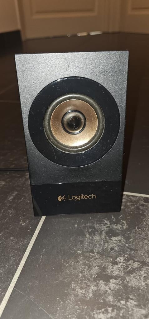 Logitech 2.1 speakerset met subwoofer, Audio, Tv en Foto, Luidsprekers, Gebruikt, Complete surroundset, Minder dan 60 watt, Overige merken
