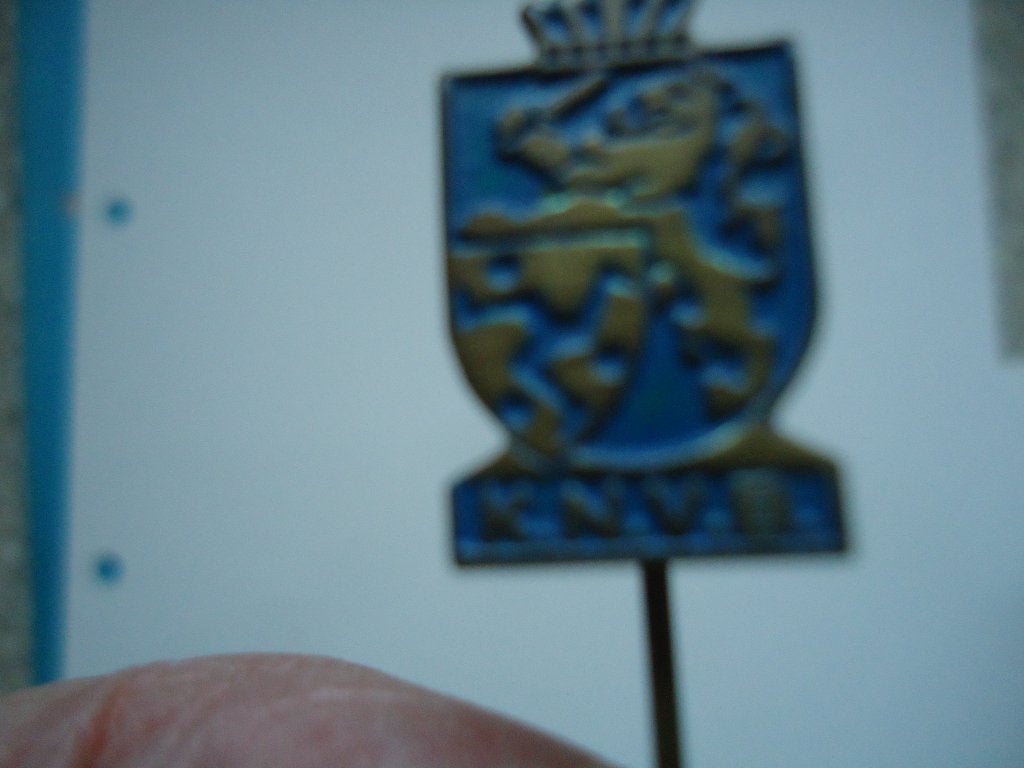 speldje KNVB, Verzamelen, Speldjes, Pins en Buttons, Ophalen of Verzenden, Gebruikt, Sport