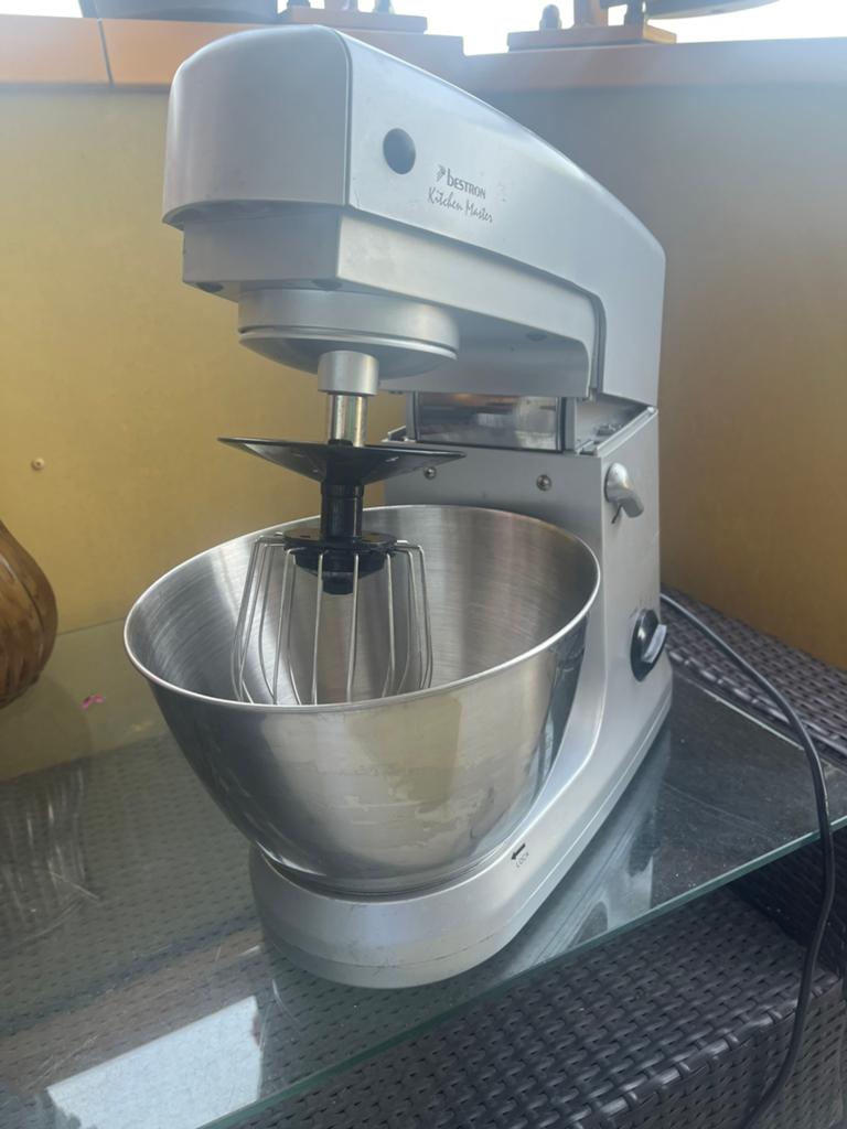 Keukenmixer bestron horeca, 4 liter of meer, Ophalen, Zo goed als nieuw, 3 snelheden of meer