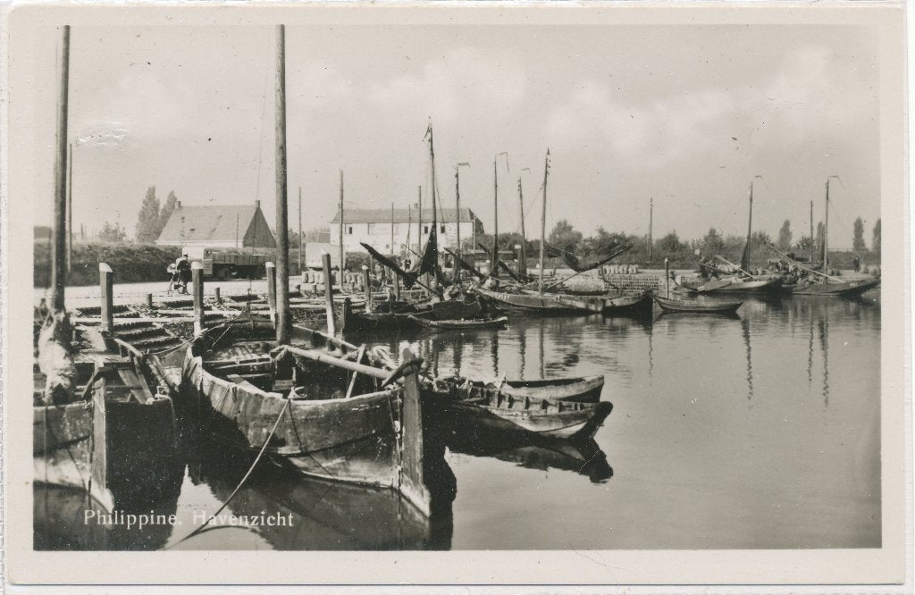 Philippine - Havenzicht met visserschepen, Ophalen of Verzenden, 1960 tot 1980, Ongelopen, Zeeland
