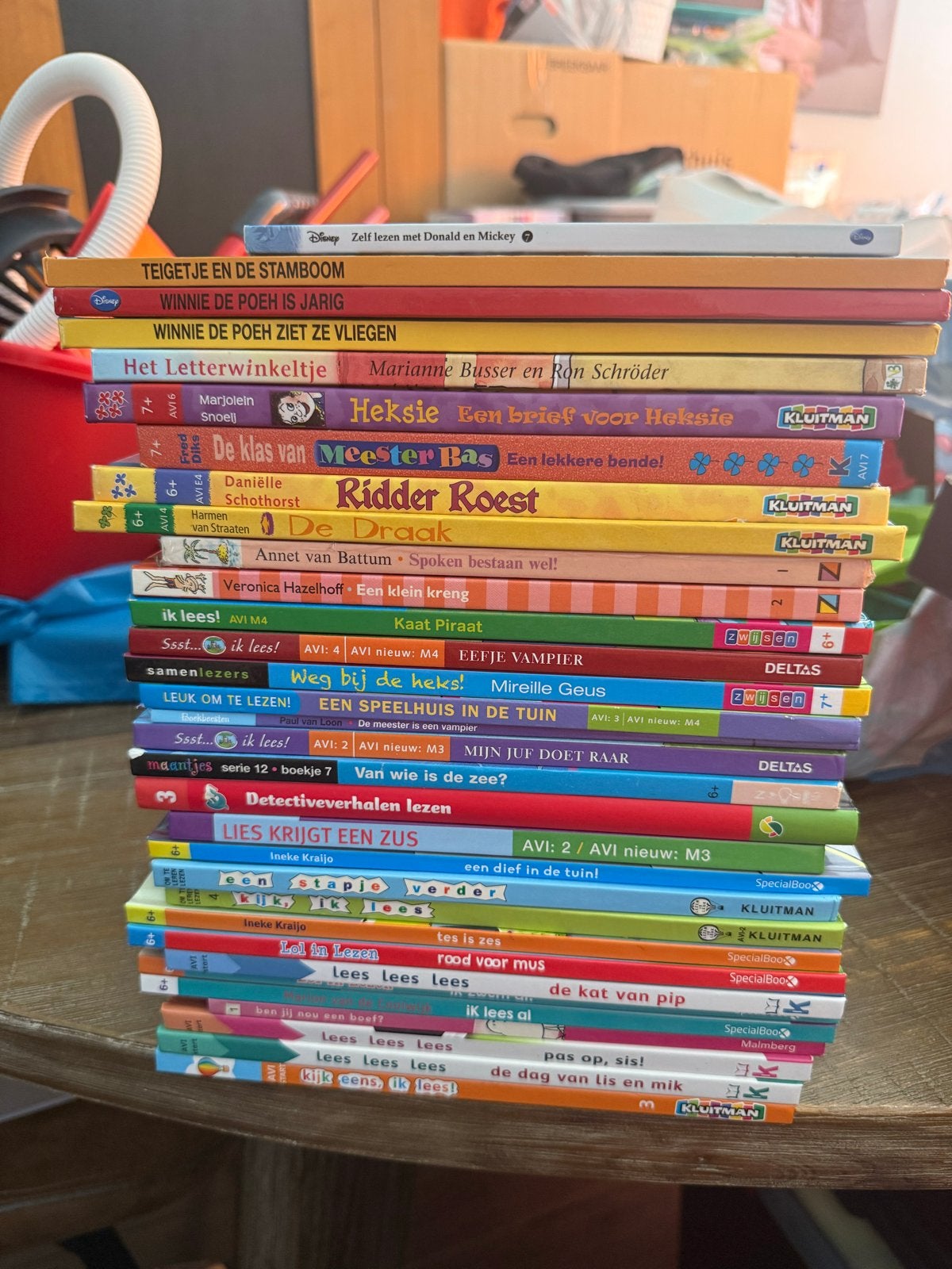 31 leesboekjes AVI Start tot AVI 6 - Diverse thema's, Boeken, Ophalen of Verzenden, Gelezen, Fictie algemeen