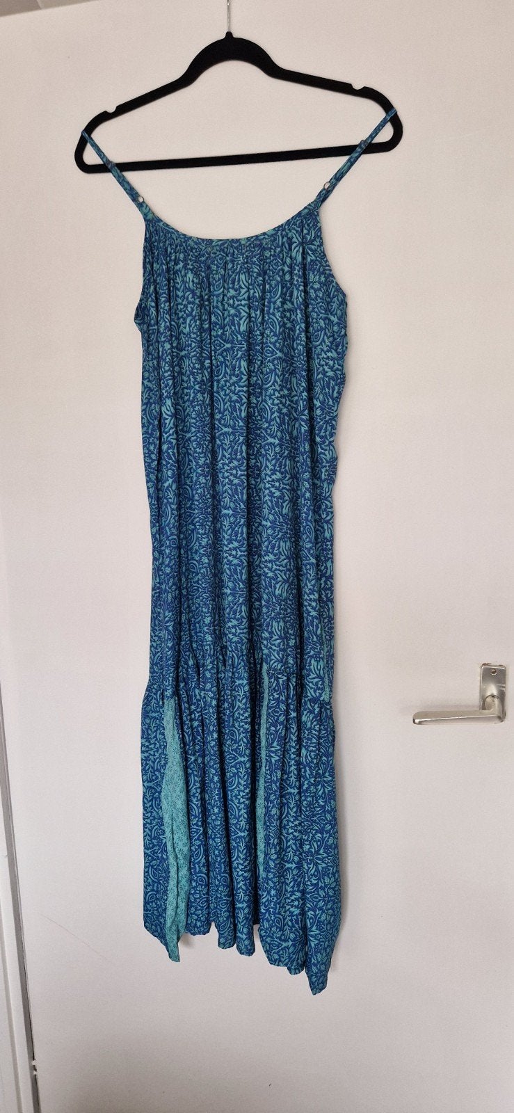 Sissel Edelbo jurk, Maat 38/40 (M), Blauw, Zo goed als nieuw, Onder de knie