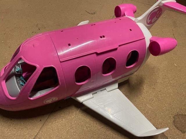 Barbie vliegtuig en ambulance, Ophalen of Verzenden, Zo goed als nieuw, Meisje