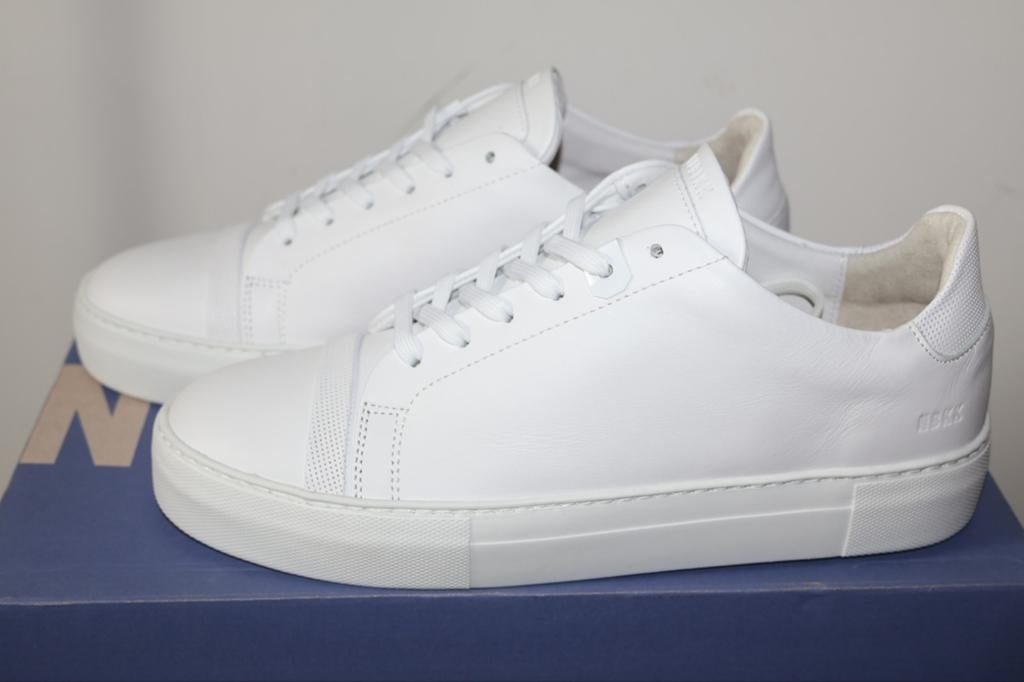 Nubikk sneakers wit maat 41, Kleding | Heren, Schoenen, Nubikk, Nubikk.nl, Nieuw, Ophalen of Verzenden