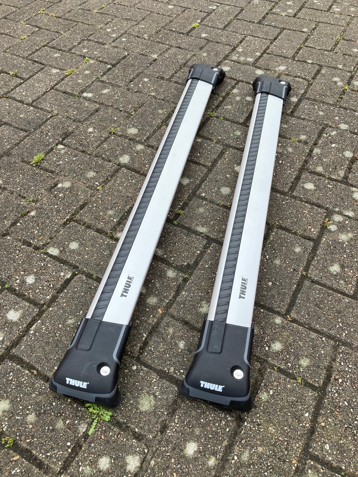 Thule Wingbar Edge 9584 dakdragers voor open dakrail, Auto diversen, Dakdragers, Ophalen, Zo goed als nieuw