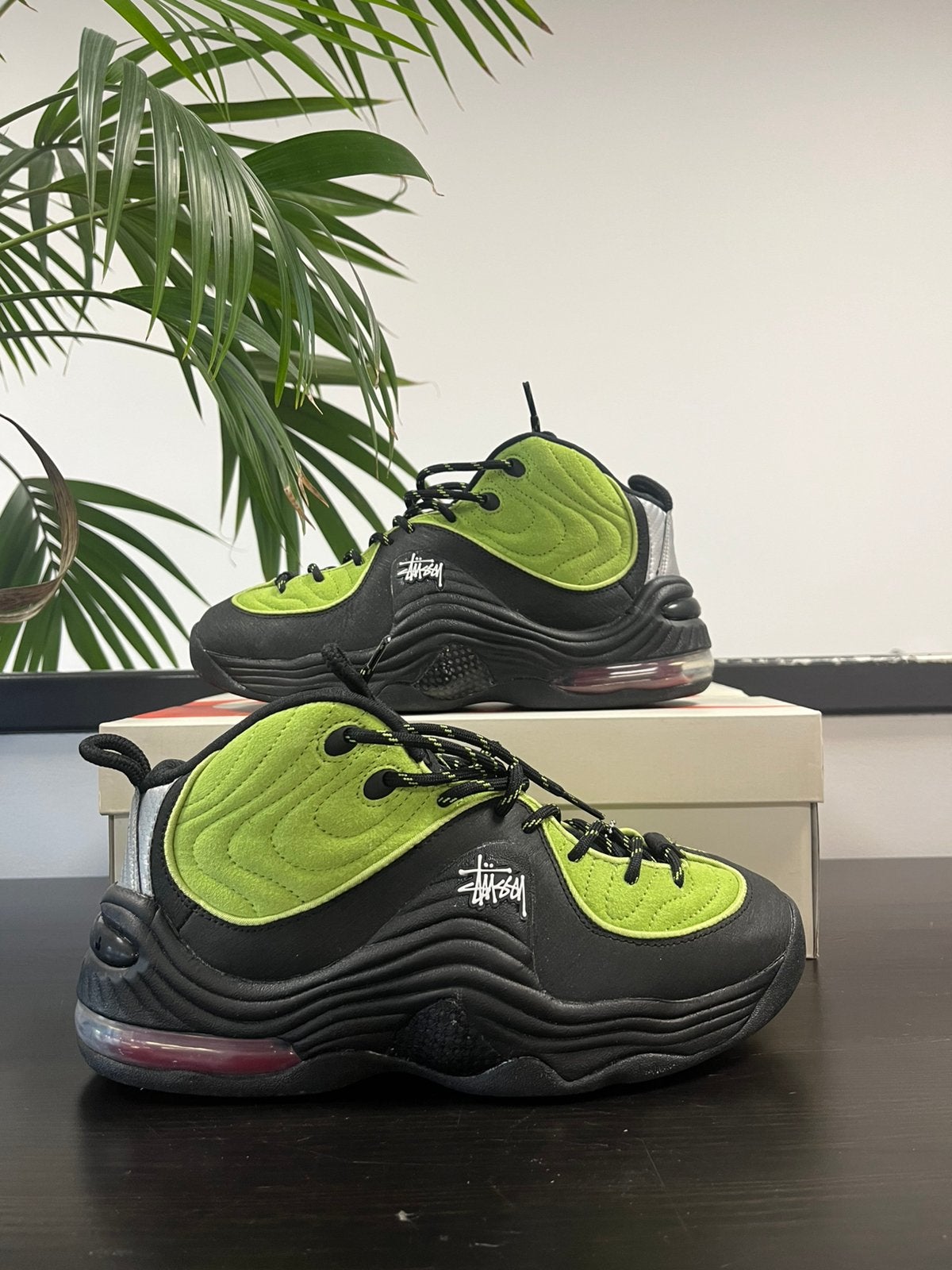 Nike Air Penny 2 Stussy Vivid Green Black, Overige kleuren, Ophalen of Verzenden, Sneakers of Gympen, Zo goed als nieuw