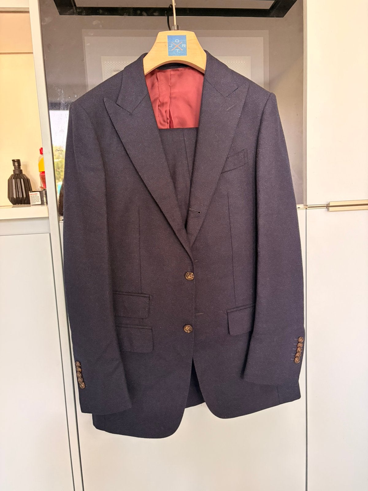 Suitsupply kostuum – donkerblauw | maat 48/94, Ophalen of Verzenden, Zo goed als nieuw, Maat 48/50 (M), Blauw