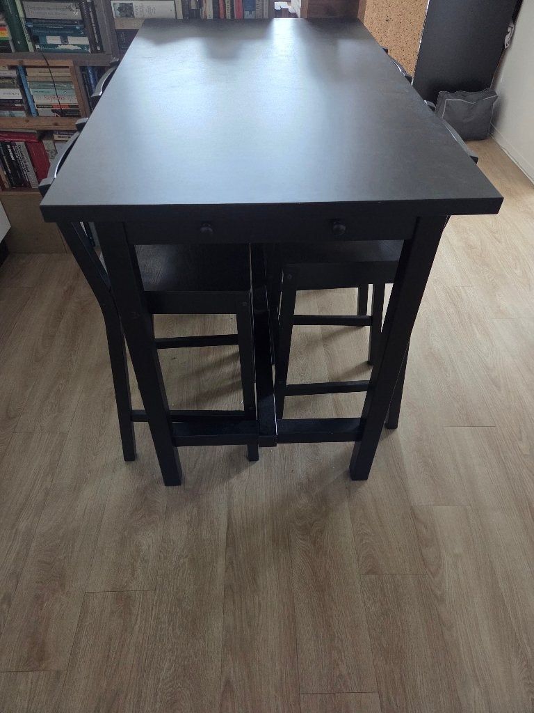Zwarte Nordviken bartafel met 4 barkrukken, Ophalen, Gebruikt