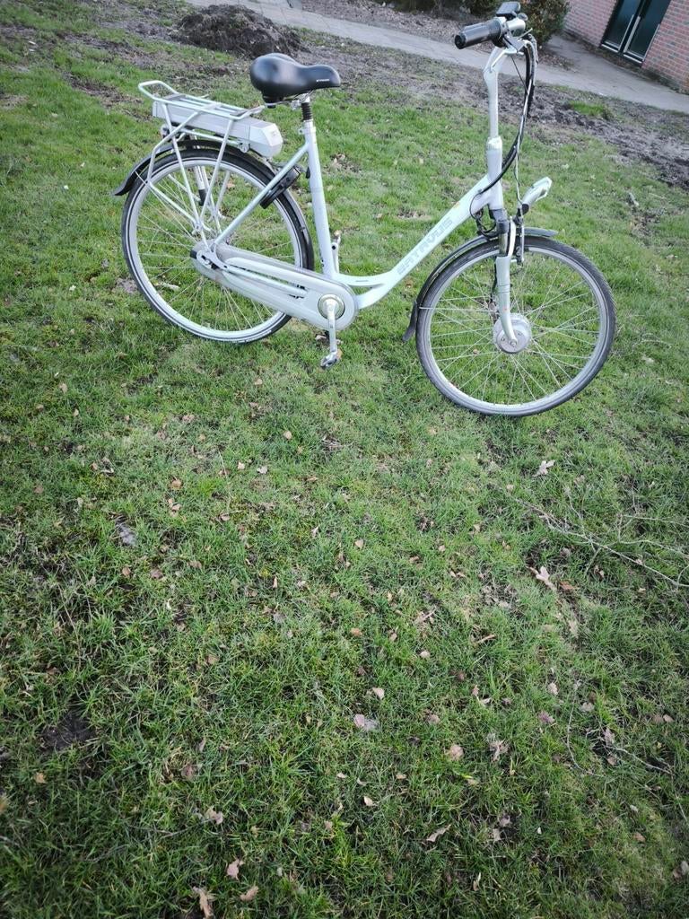 Batavus E-bike - Comfortabel en Betrouwbaar, Fietsen en Brommers, Elektrische fietsen, Gebruikt, Batavus, Ophalen of Verzenden