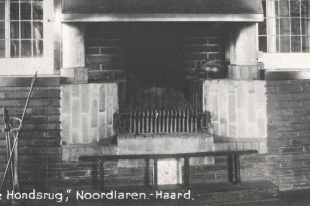 968206	Noordlaren	Gr 1937 De Hondsrug	Natuurvriendenhuis, Ophalen of Verzenden, 1920 tot 1940, Gelopen, Groningen