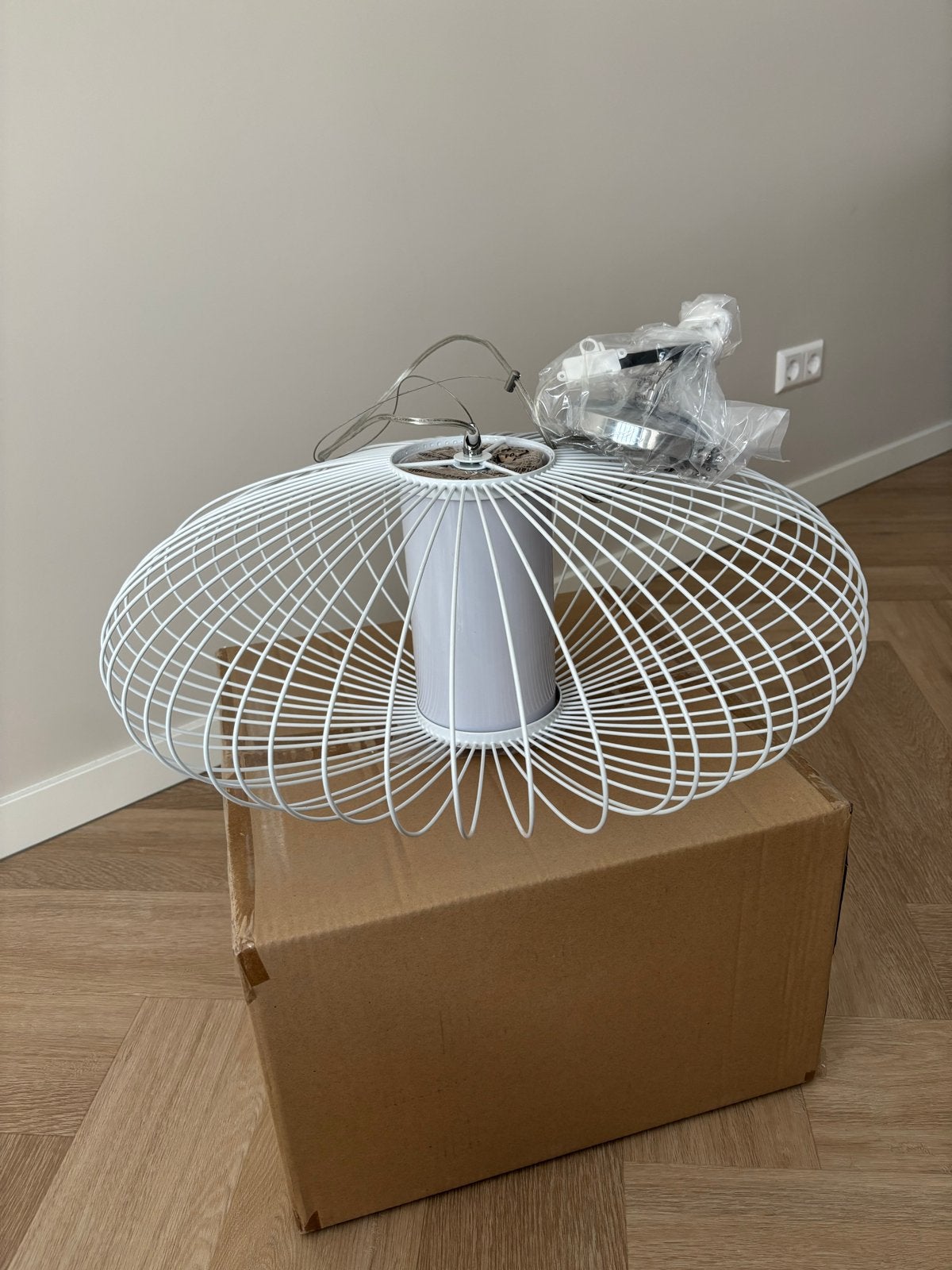 Linea Versace Firefly pendellamp wit (hanglamp wit) modern, Ophalen of Verzenden, Nieuw, Metaal, E27 (groot)