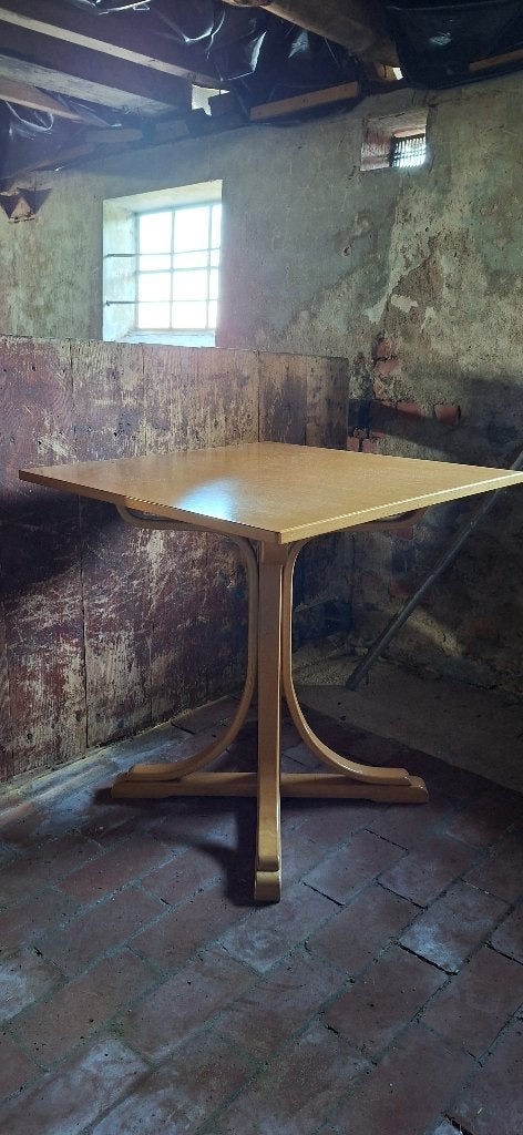 Tafel vierkant, Ophalen, Gebruikt, 50 tot 100 cm, Vierkant