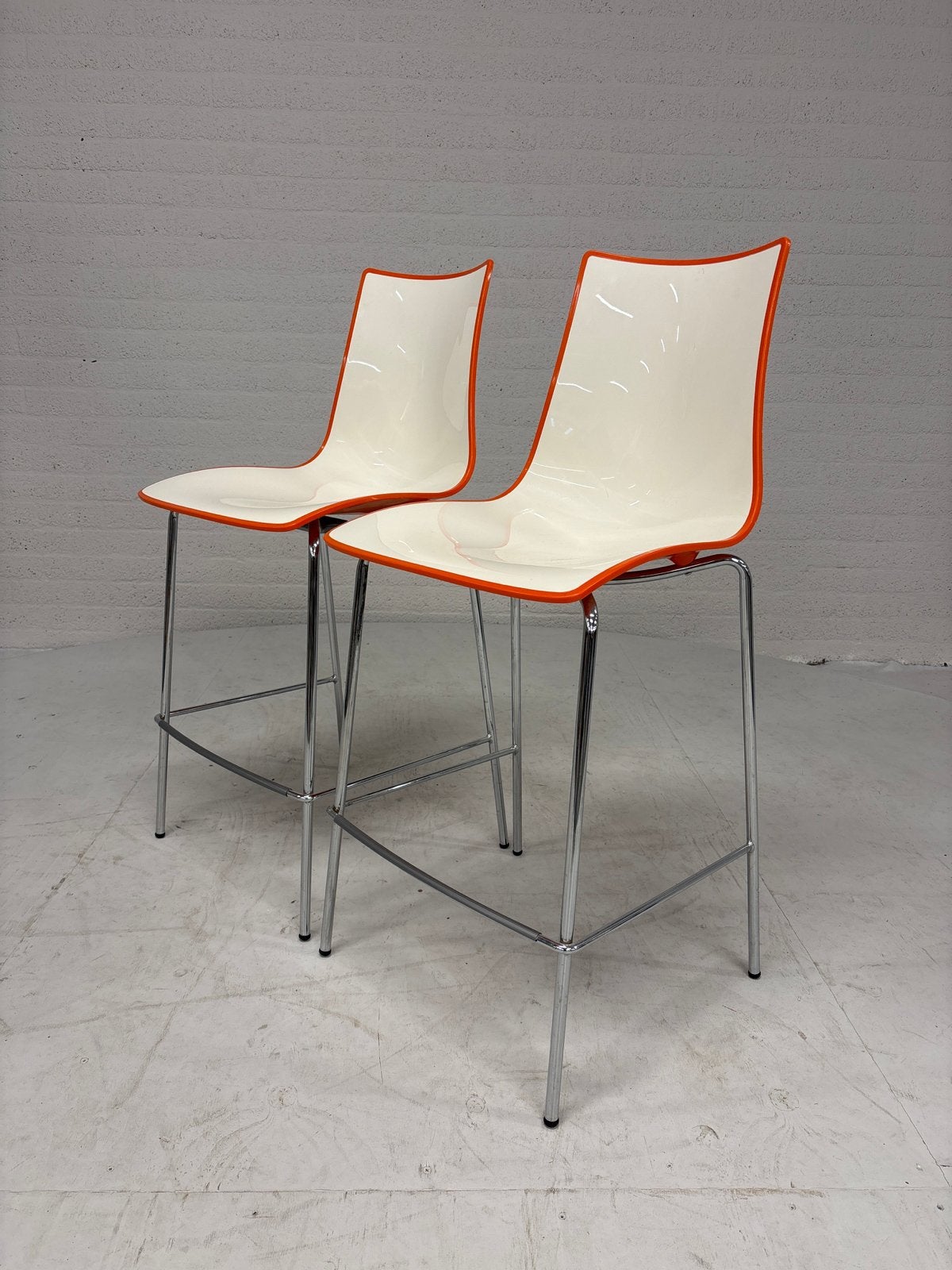 Set van 2 Zebra Bicolore 65 barkrukken - Scab Design, Huis en Inrichting, Ophalen, Kunststof, Gebruikt, 60 tot 90 cm