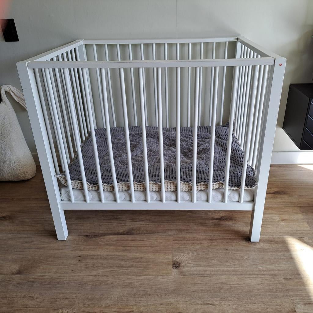 Box met matras, boxkleed (Koeka) en boxzak (Jolein), Kinderen en Baby's, Boxen, Ophalen