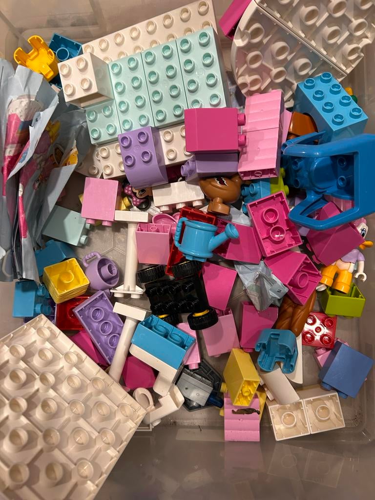 Doos met diverse Lego Duplo stenen en figuren, Gebruikt, ., Ophalen of Verzenden, .