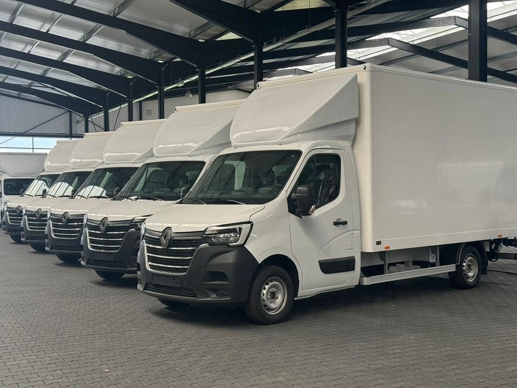 Renault Master 2.3 dCi 165 pk Bakwagen met Laadklep 5x Voorr, Auto's, Voorwielaandrijving, Stof, Gebruikt, 4 cilinders