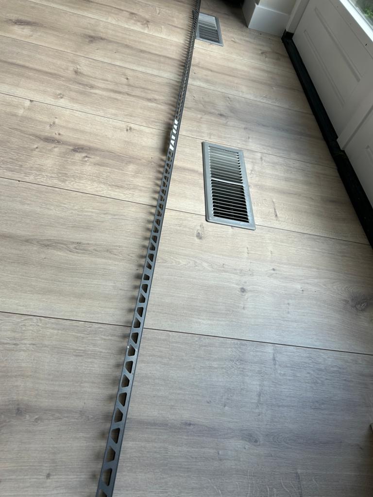 Schluter Jolly tegelprofiel hoek 300x0,11cm zwart, Doe-het-zelf en Verbouw, Tegels, Ophalen, 60 cm of meer, Keramiek, Nieuw