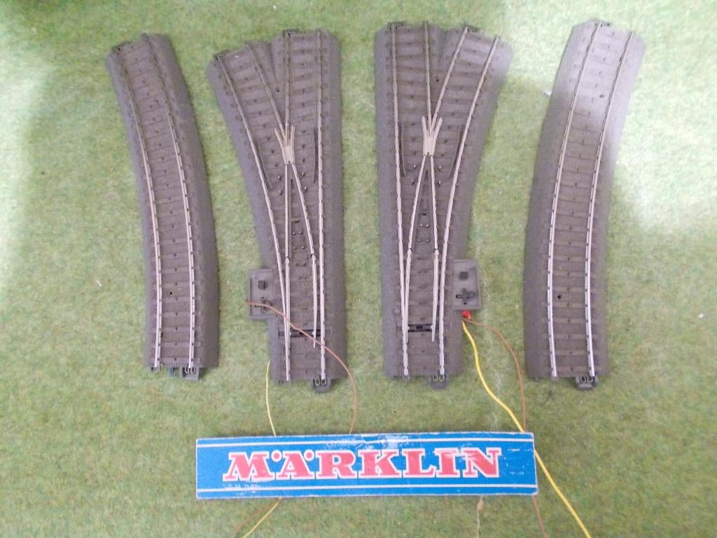 Marklin Digitaal C rail wissels 24611/12 licht Verzenden kan, Ophalen, Wisselstroom, Rails, Zo goed als nieuw