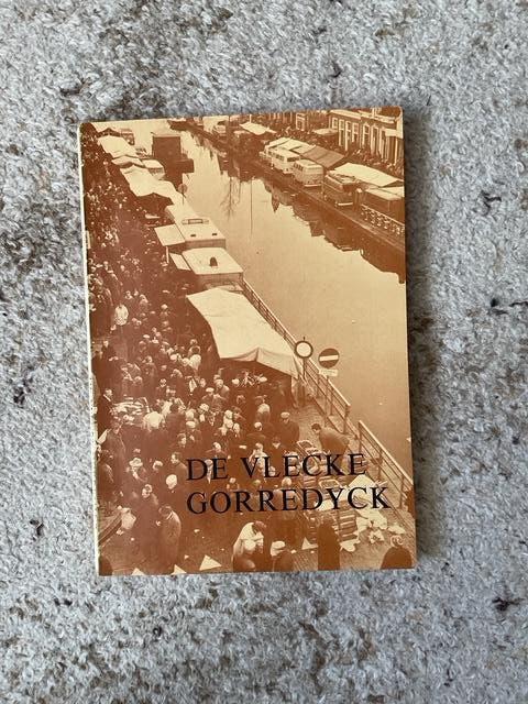 Boek over De Vlecke Gorredyck 350 jaar., Boeken, Geschiedenis | Stad en Regio, Ophalen of Verzenden, Zo goed als nieuw, J.J.Spahr van der Hoek