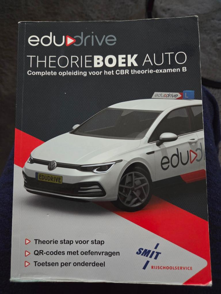 Theorieboek auto, Juul Klarenbeek, Ophalen of Verzenden, Zo goed als nieuw, Alpha