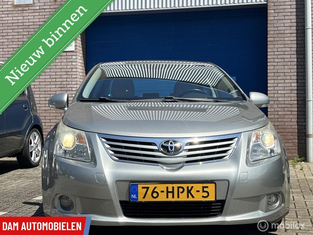 Toyota Avensis, 1.8 VVTi Dynamic, 2e Eig AUTOMAAT, Leder, AI, Auto's, Toyota, 4 cilinders, 152 pk, Euro 4, Zilver of Grijs