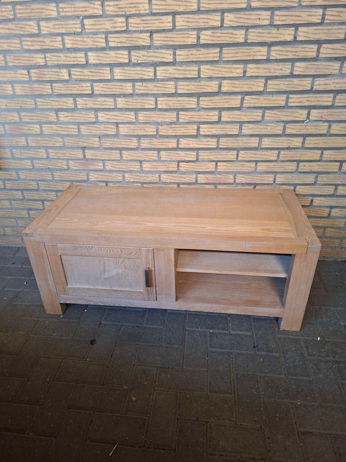 Houten televisiekast/dressoir, Ophalen, Gebruikt