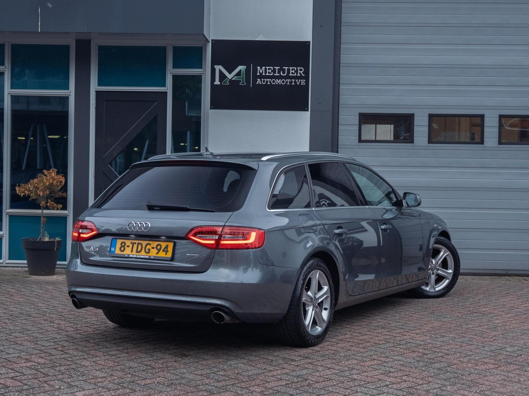 Audi A4 Avant 1.8 TFSI Business Edition|Lage km|Xenon|Sports, Auto's, Audi, Voorwielaandrijving, Stof, Gebruikt, Euro 6