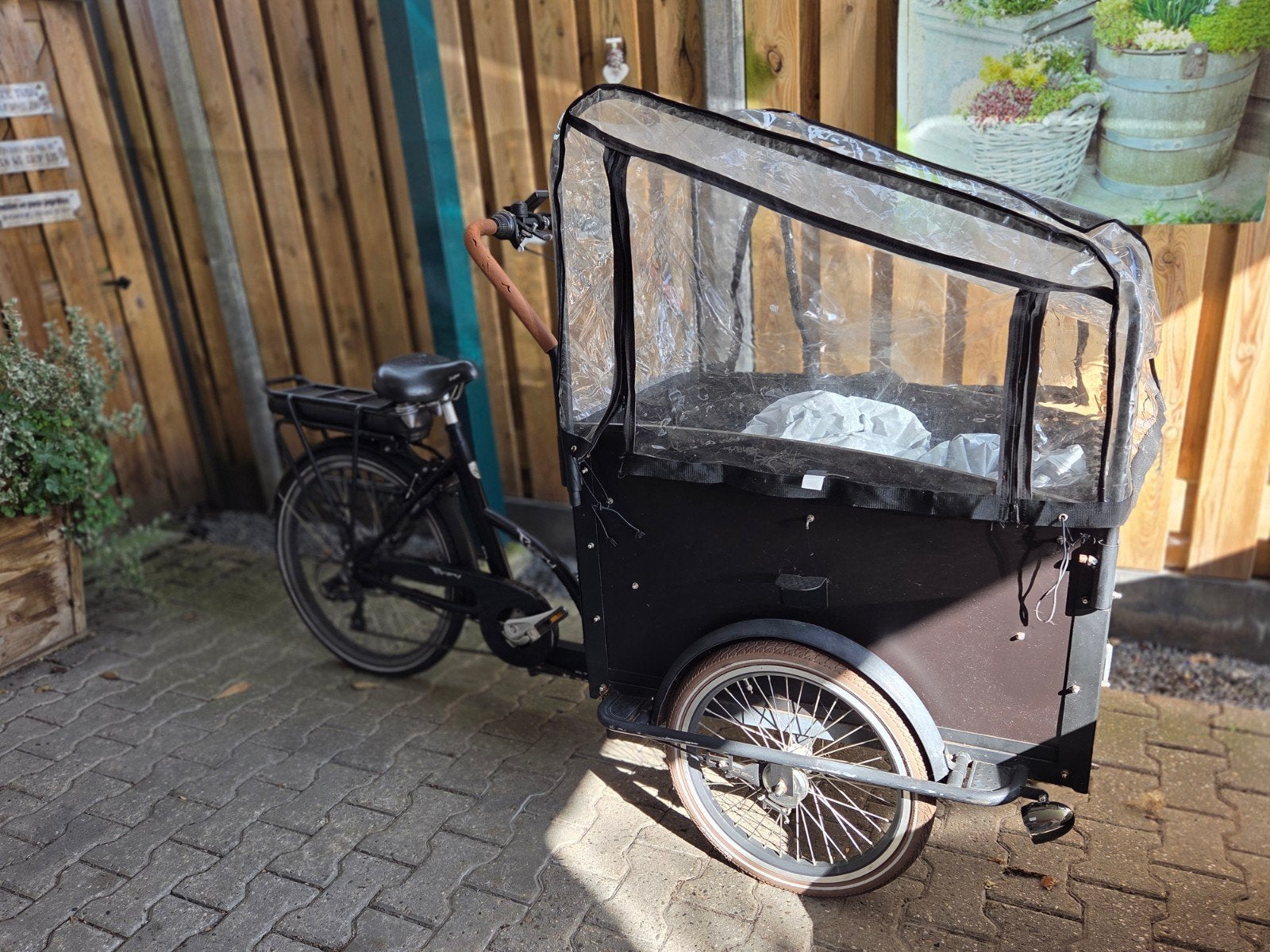 Elektrische bakfiets met huif - Ideaal voor kinderen, Overige merken, Gebruikt, Ophalen of Verzenden, 2 kinderen